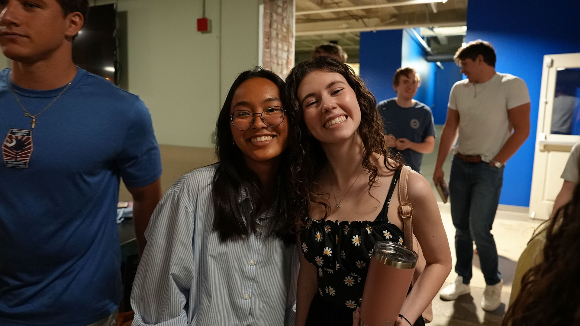 twogirls